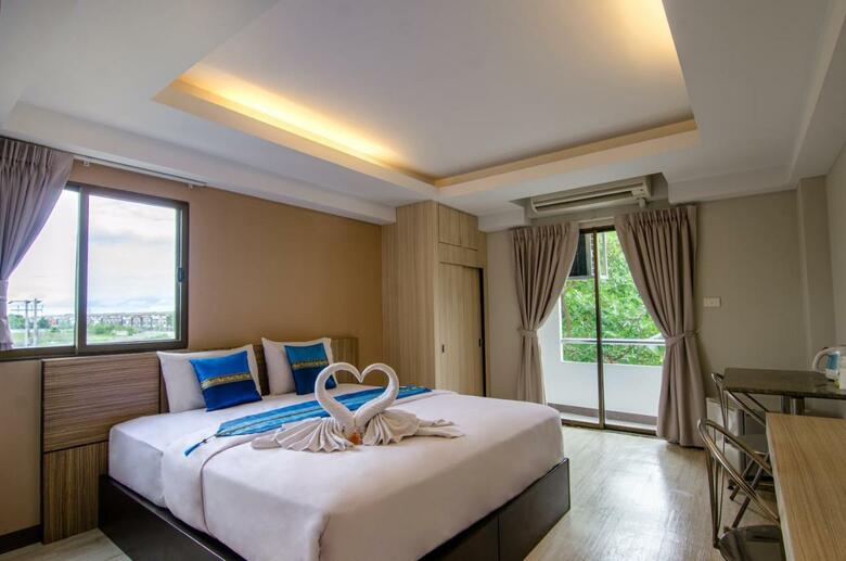 Hotel Tara Lake