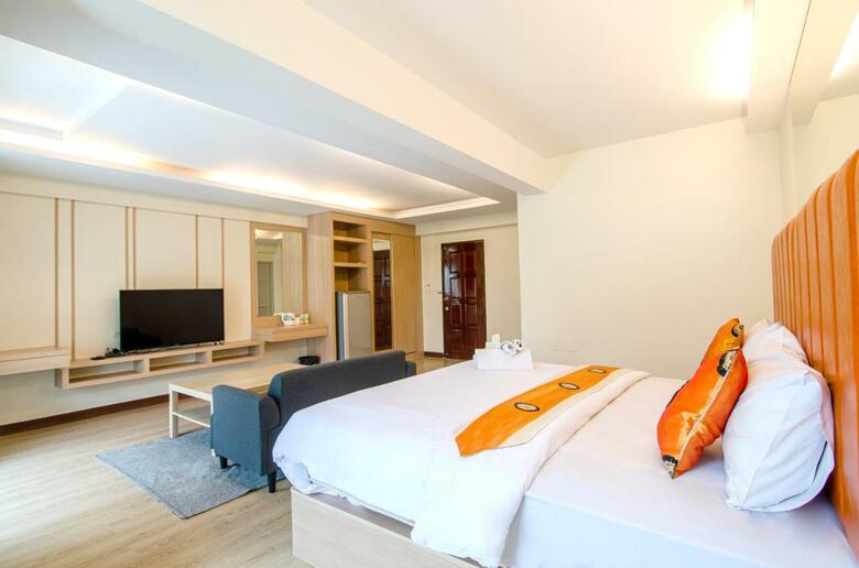 Hotel Tara Lake