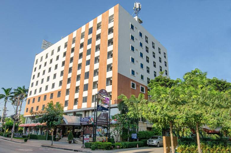 Hotel Tara Lake