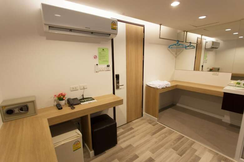 Nantra Ploenchit Hotel