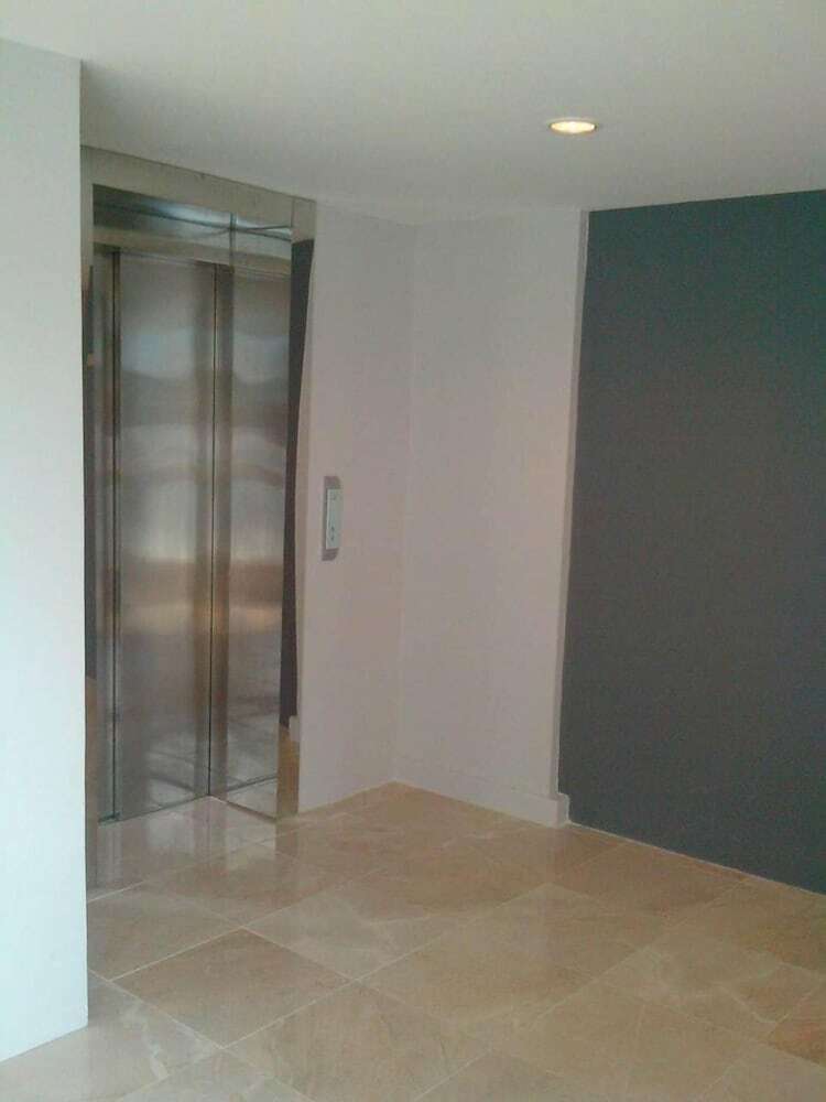 Nantra Ploenchit Hotel