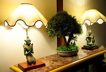 Diamond City Hotel