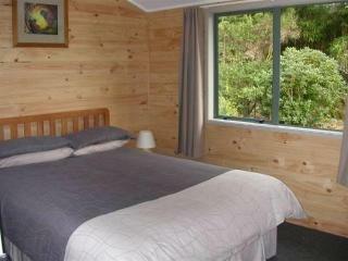 Hotel Riversong Cottages