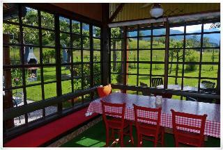 Guest House Zotlar