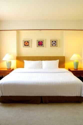 Hotel Pantip Suites