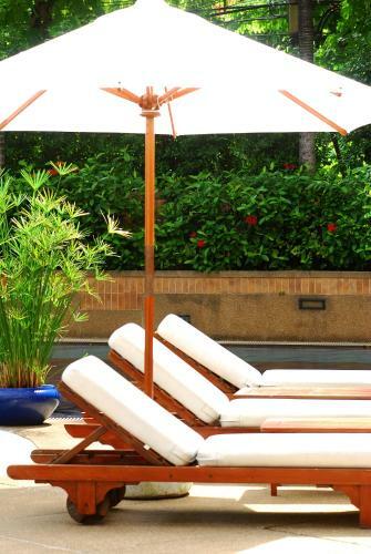 Hotel Pantip Suites