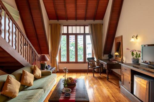 Hotel Ariyasom Villa