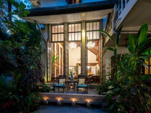 Hotel Ariyasom Villa