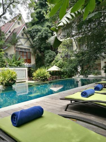 Hotel Ariyasom Villa