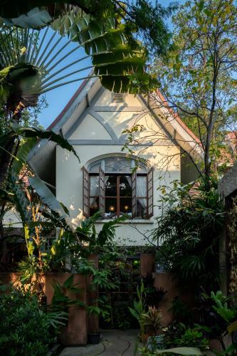 Hotel Ariyasom Villa
