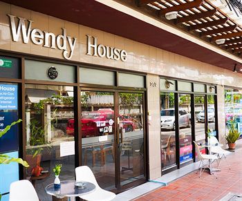 Hotel Wendy House