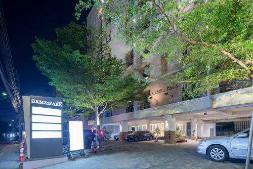 Apartamentos Gems Park