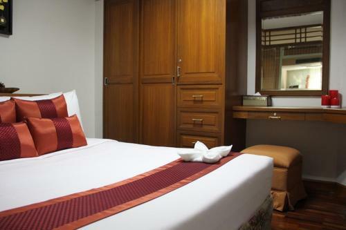 B.s. Court Hotel Sathorn