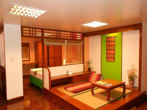 B.s. Court Hotel Sathorn