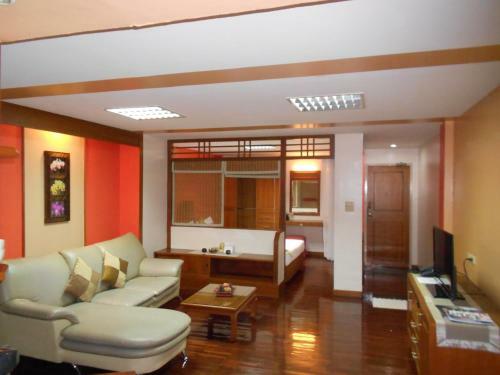 B.s. Court Hotel Sathorn