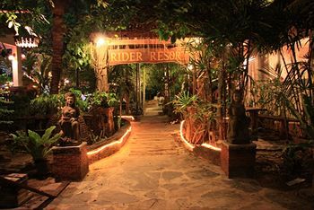 Hotel Rider Resort