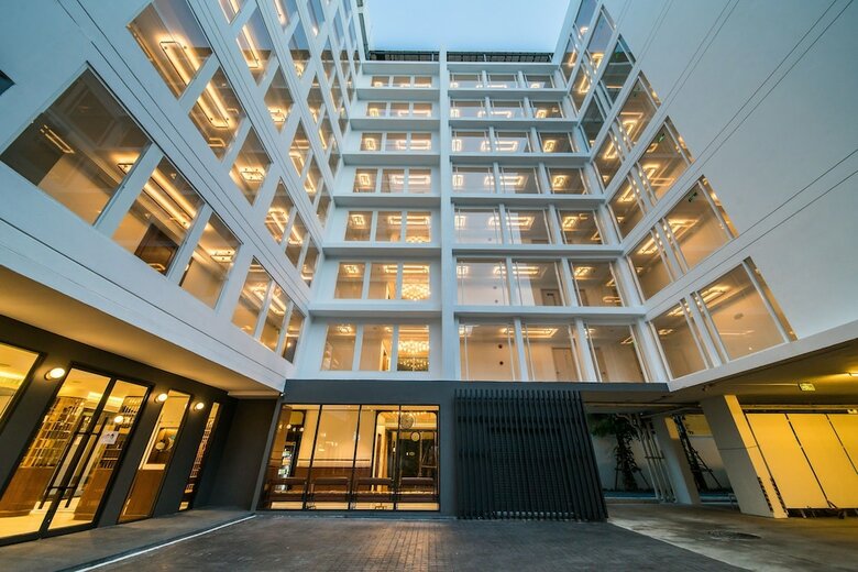 Hotel At Mind Executive Suites