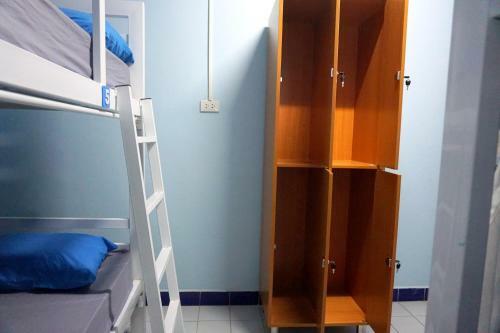 Hostal T.t. Guesthouse