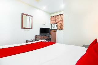 Oyo 406 Royal Parc Inn Suites