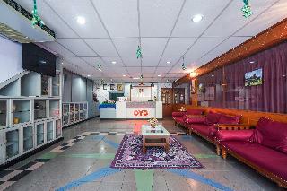 Oyo 44101 Dj Hotel