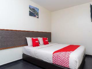 Oyo 44095 Bluewater Hotel (2)