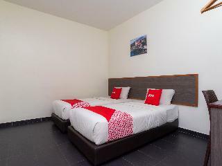 Oyo 44095 Bluewater Hotel (2)