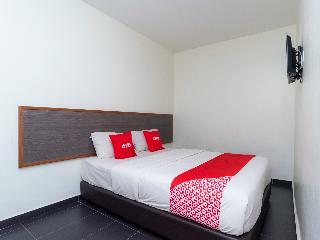 Oyo 44095 Bluewater Hotel (2)