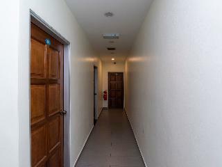 Oyo 44095 Bluewater Hotel (2)