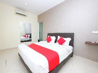 Oyo 89493 Q Hotel