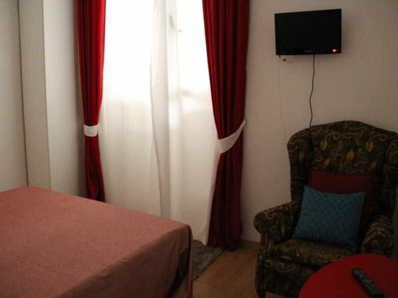 Bed & Breakfast Rooms In Rome