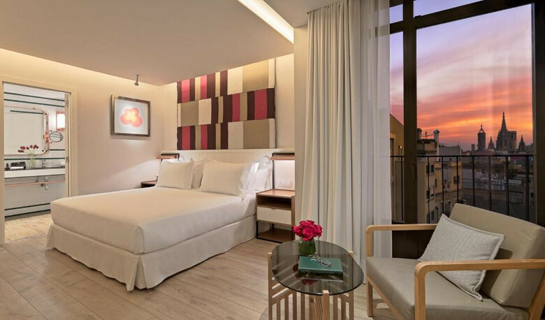 Hotel H10 Cubik