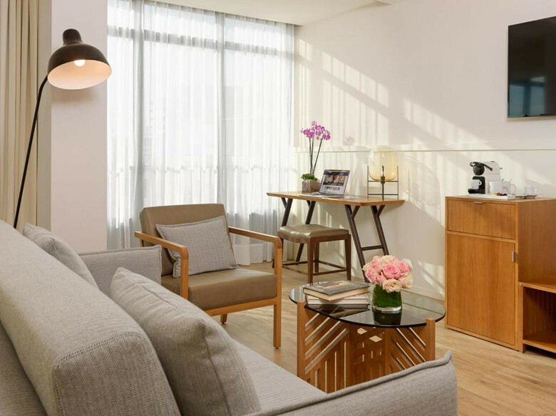 Hotel H10 Cubik