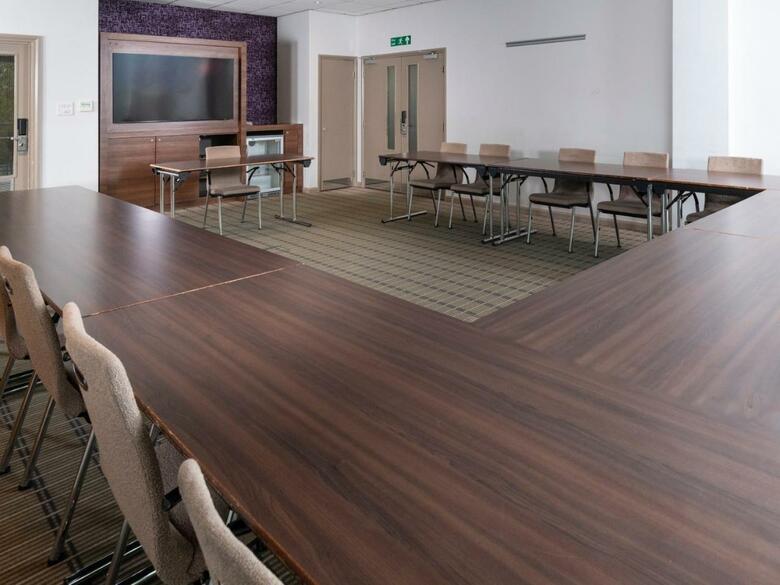 Hotel Express By Holiday Inn Greenwich
