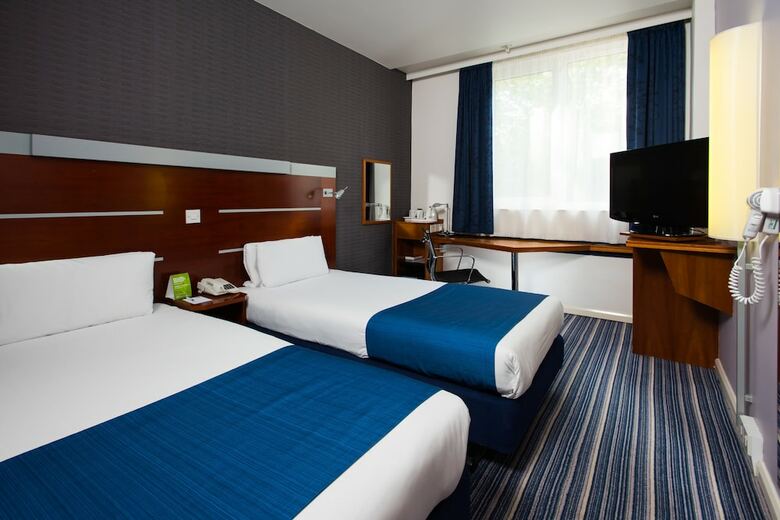 Hotel Holiday Inn Express Wimbledon South