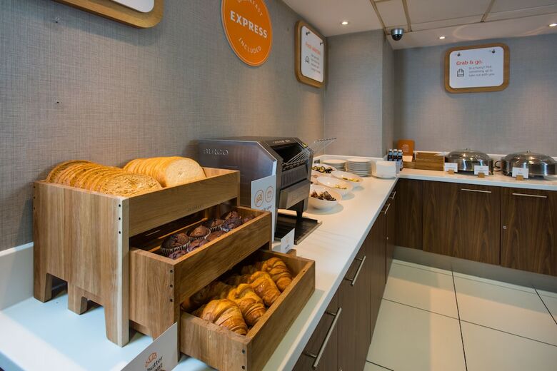 Hotel Holiday Inn Express Wimbledon South