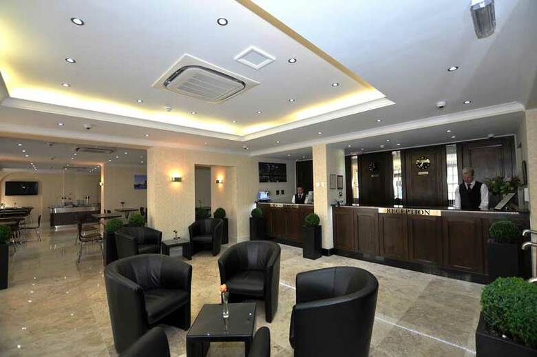 Hotel Queens Park
