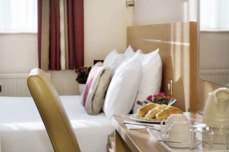 Hotel Queens Park