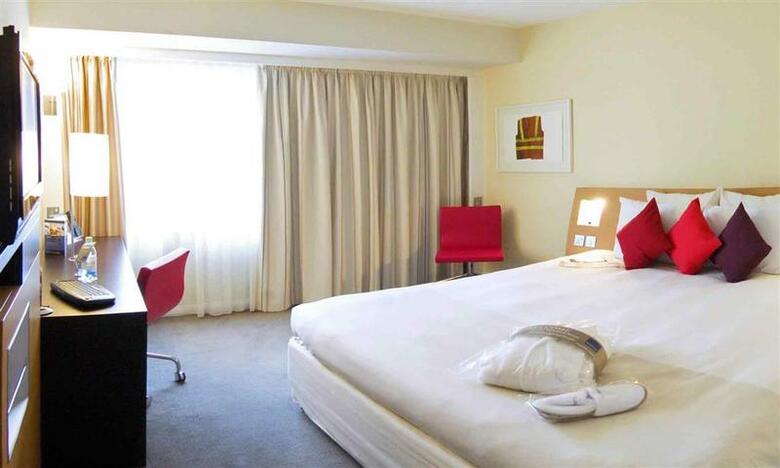 Hotel Novotel London City South
