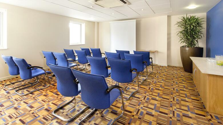 Hotel Express By Holiday Inn Limehouse