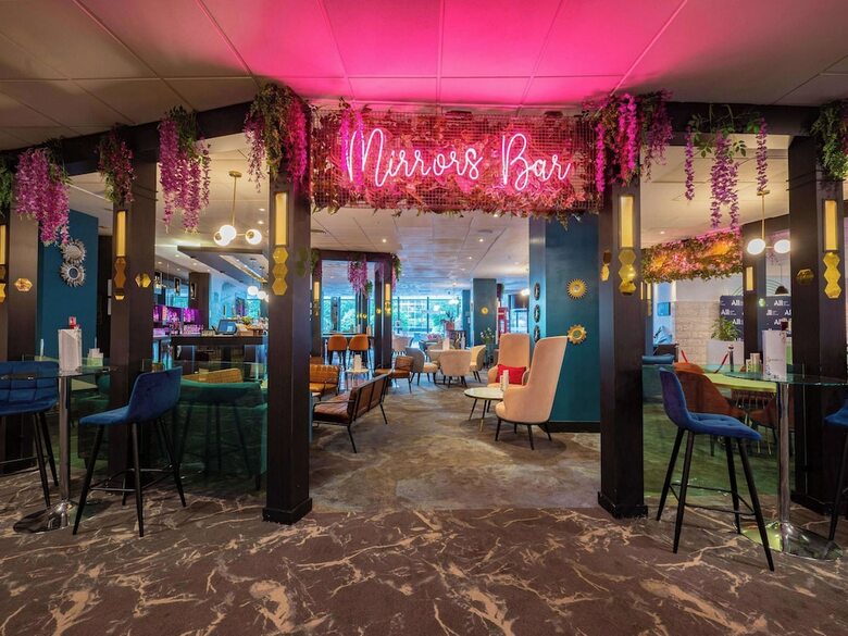 Hotel Novotel London West
