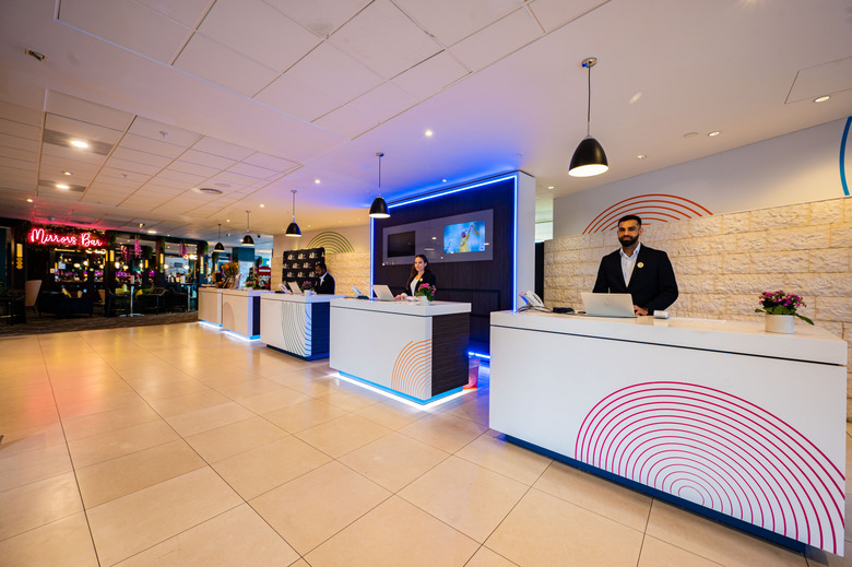 Hotel Novotel London West