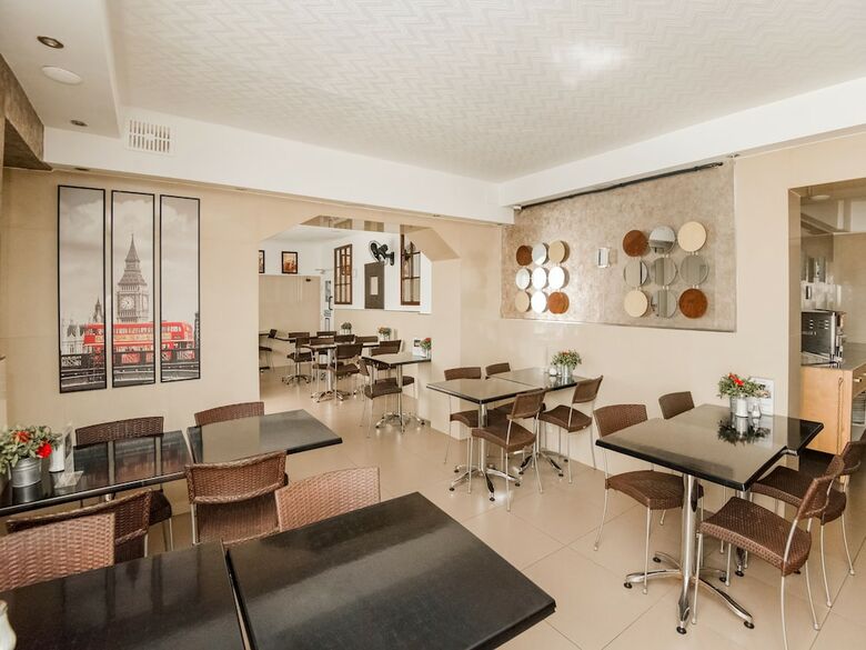 Hotel Huttons