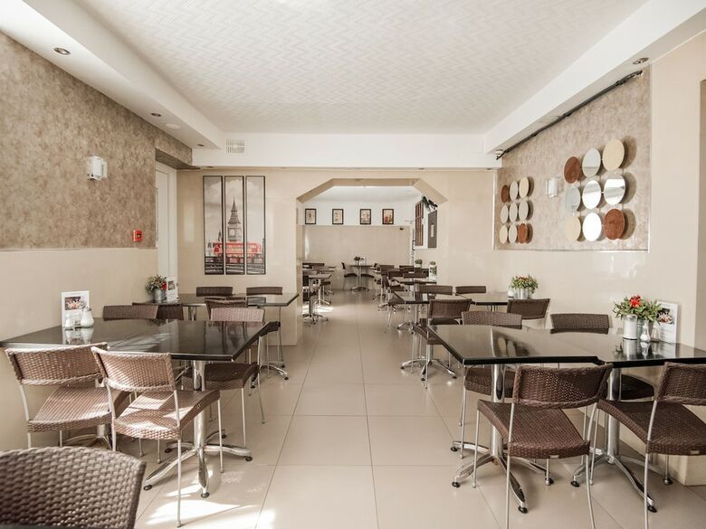 Hotel Huttons