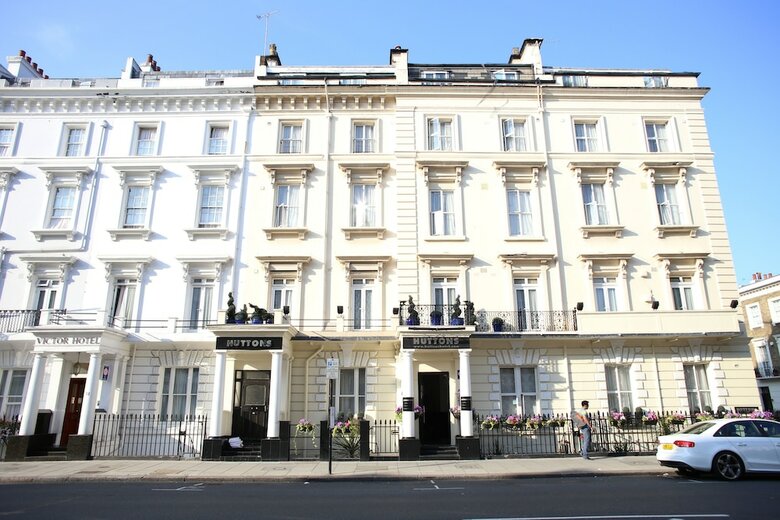 Hotel Huttons