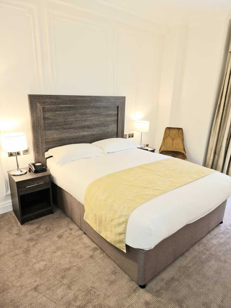 Hotel Astor Court