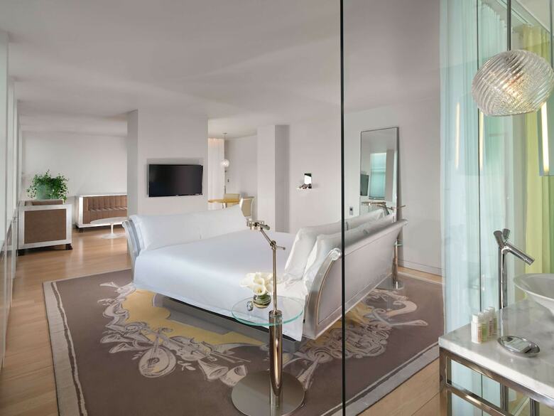 Hotel Sanderson
