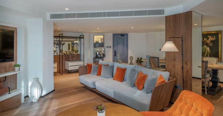 Melia White House Hotel