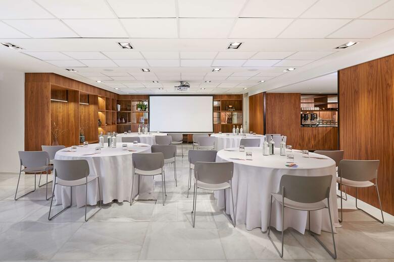 Melia White House Hotel