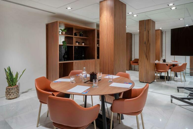 Melia White House Hotel