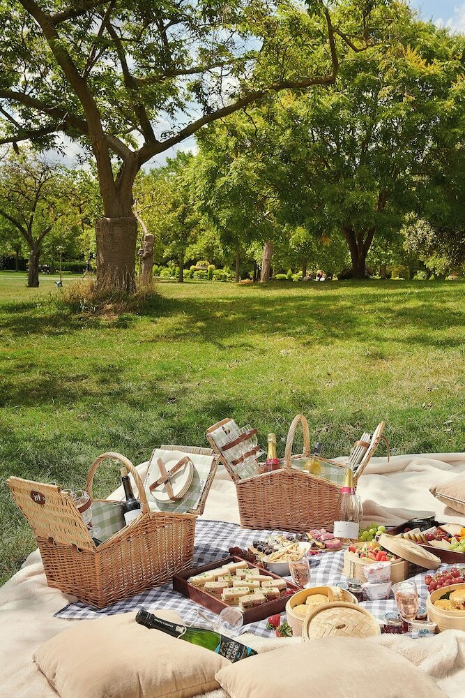 Melia White House Hotel